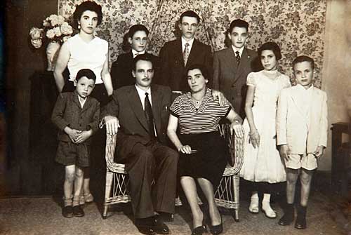 Lázaro, Joana e filhos: João Roberto,
Lucelia, José Batista, Lauro, Abelardo, Maria Estela e Milton