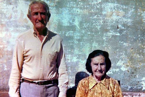 José Cândido Marques e Etelvina Bueno, Fazenda Barra Aberta, 1984